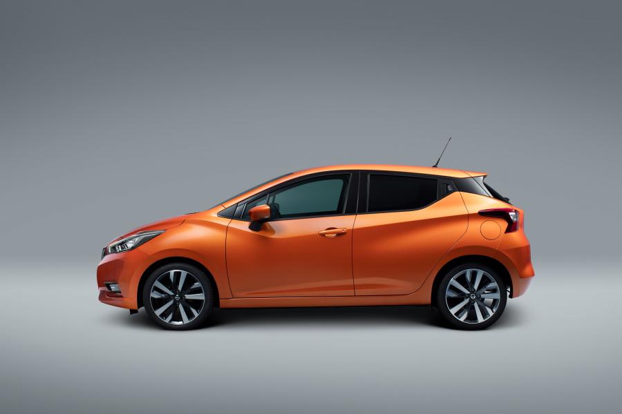  Nissan Micra 2016 года  (фото 10 из 22)